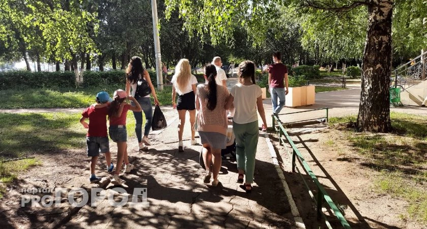 Фото к статье: Родителям Чувашии напоминают про переоформление детских выплат
