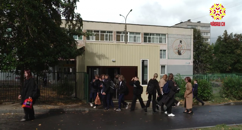 Власти планируют закрыть забором все чебоксарские школы и поставить КПП на входе