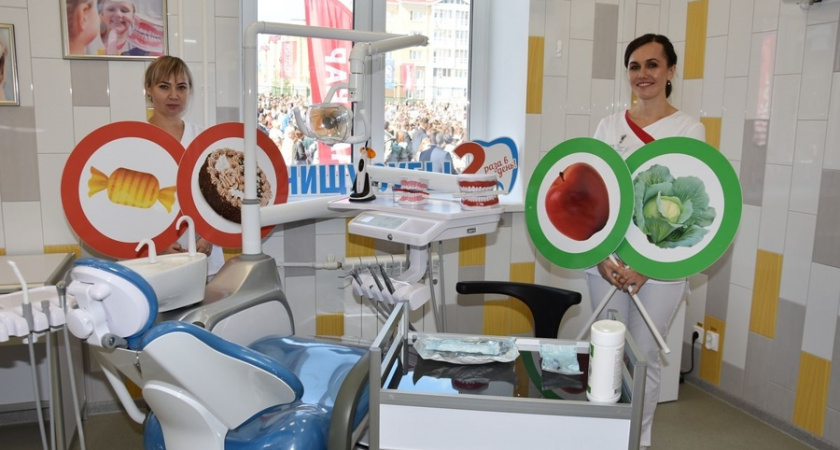 В чебоксарских школах детям собираются лечить зубы "без отрыва от учебного процесса" 