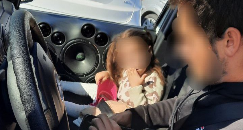 Чебоксарец попался полицейским с четырехлетней дочерью на переднем сидении