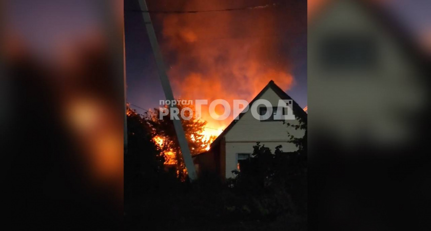 В Чебоксарском районе загорелась баня