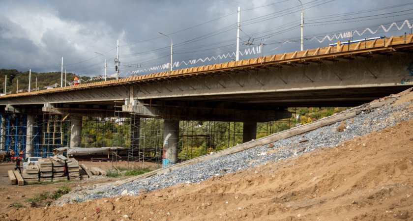 Октябрьский мост в Чебоксарах планируют перекрыть на следующей неделе