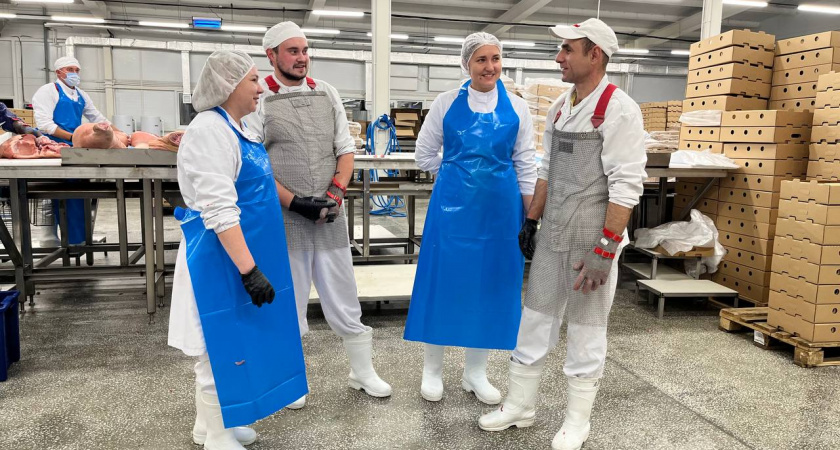 «Звениговский» открыл мясоперерабатывающее предприятие в Новочебоксарске: какие сотрудники требуются