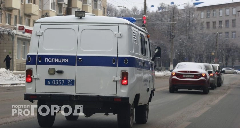 Фото к статье: Девушка заплатит полмиллиона пенсионерке из Чувашии, потому что не сообщила о потере своей карты
