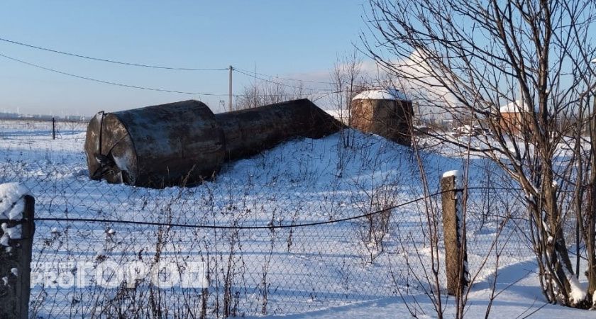 В деревне Чебоксарского района рухнула водонапорная башня