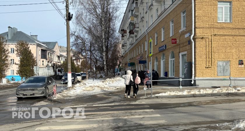 Весна начинает вступать в свои права: Чувашию ждут потепление и лужи от таяния снега