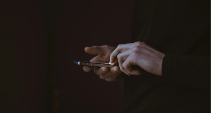 Фото к статье: Tele2 обнуляет звонки на номера экстренных служб в Москве и области для абонентов всех регионов