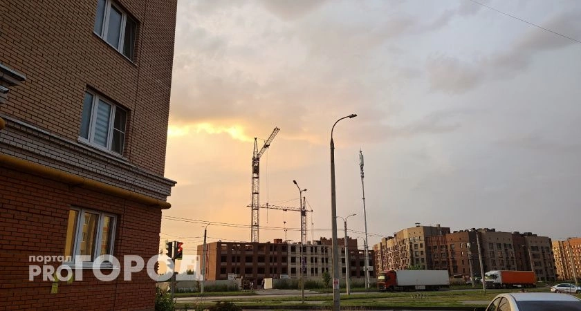 Фото к статье: За месяц жилье в новостройке для чебоксарцев подешевело