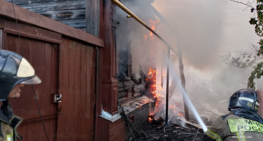 Появились подробности двойного пожара в Алатыре