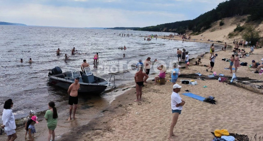 Фото к статье: В Чебоксарах на Волге пропали два парня