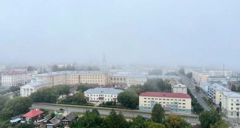Фото к статье: Главные новости за 25 августа, Чебоксары: столкновение легковушки и поезда, загорелась квартира и другие