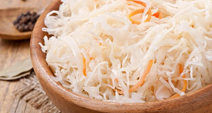 Фото к статье: Вкус будет обалденный: сделайте квашеную капусту этим способом, и вся семья будет просить еще