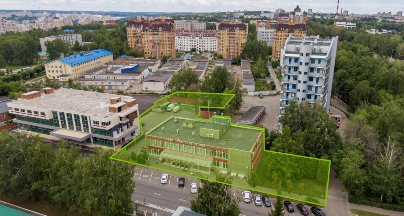 Фото к статье: В Чебоксарах продают землю со студенческим кафе за 77 млн