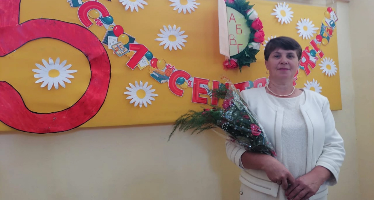 Фото к статье: 37 лет служения татарскому языку: учитель-проводник, который знакомит детей с древней культурой