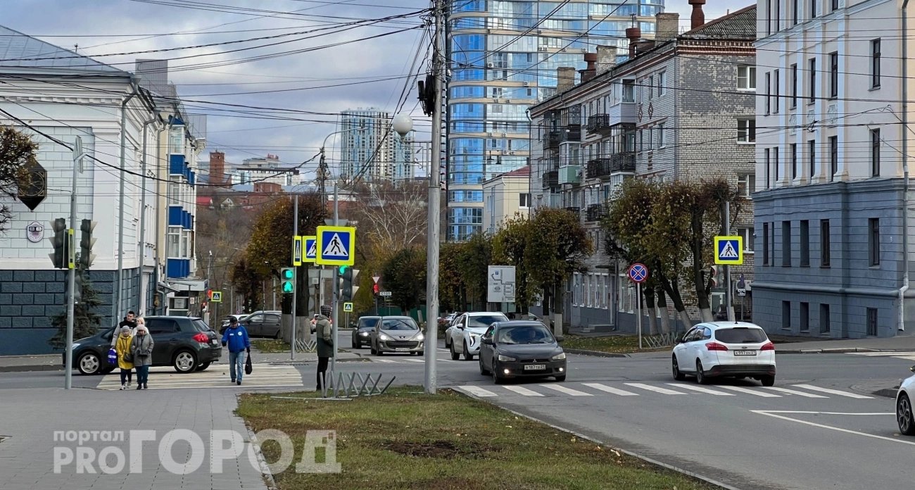 Фото к статье: Власти Чувашии покупают пять новых автомобилей за почти 13 миллионов рублей