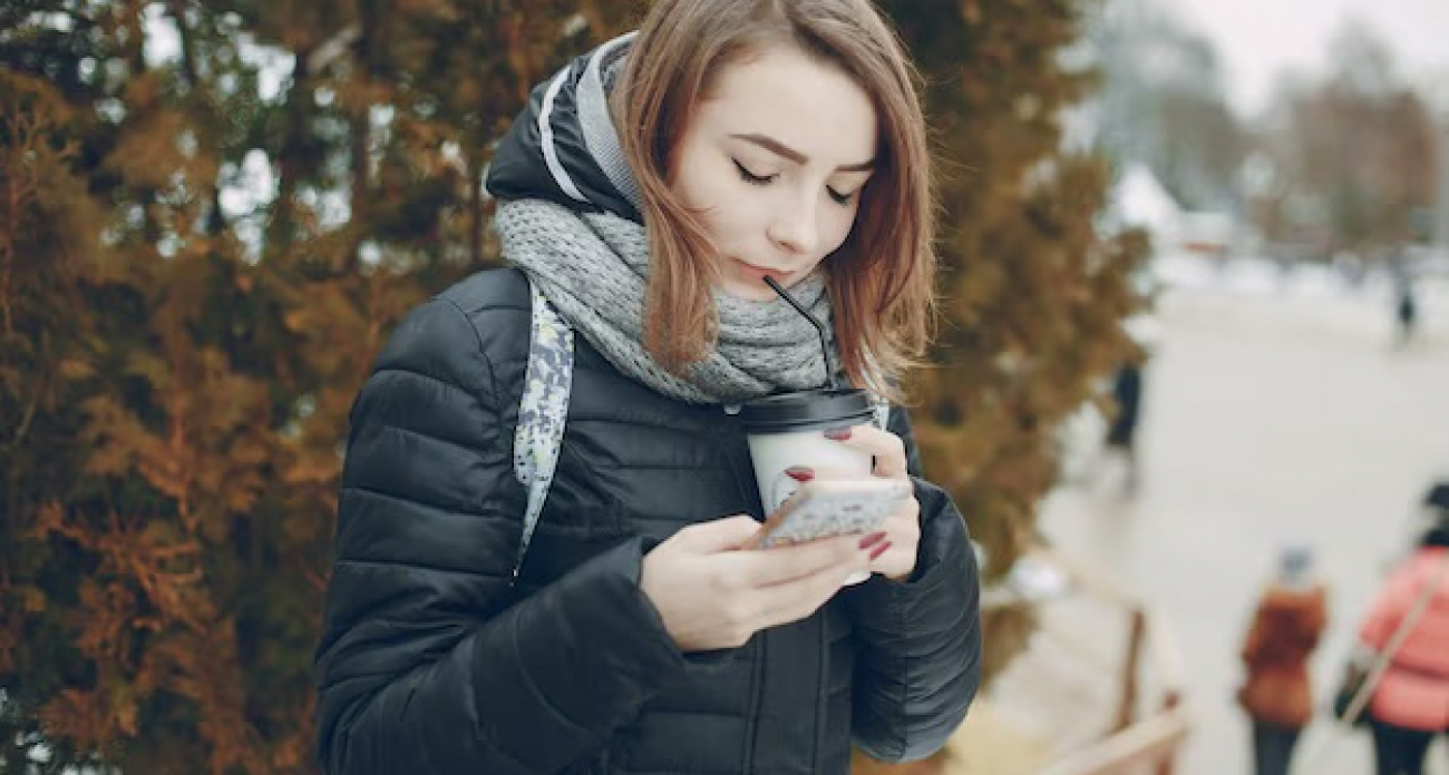 Близнецы сегодня рискуют попасть в центр сплетен, а Стрельцам необходимо уехать в мини-путешествие 