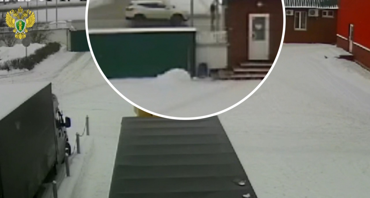 Появилось видео смертельного наезда 20-летней автоледи на 16-летнюю студентку в Чебоксарах