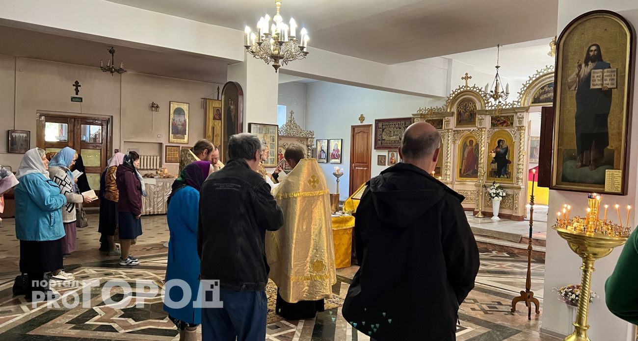 Завтра в Чебоксары привезут ковчег с частицей мощей Матроны Московской и крест-мощевик