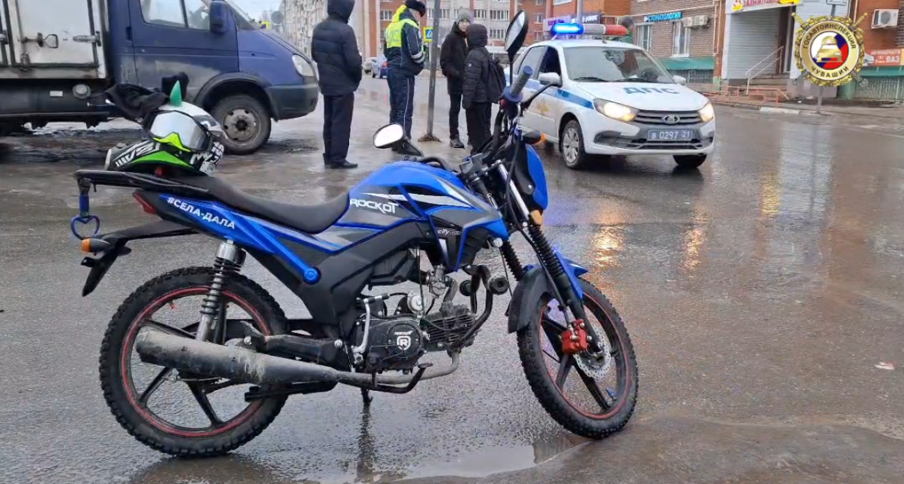 Родителям катавшегося на питбайке школьника грозит штраф в 30 тысяч: "Предупреждала, не садись пока"