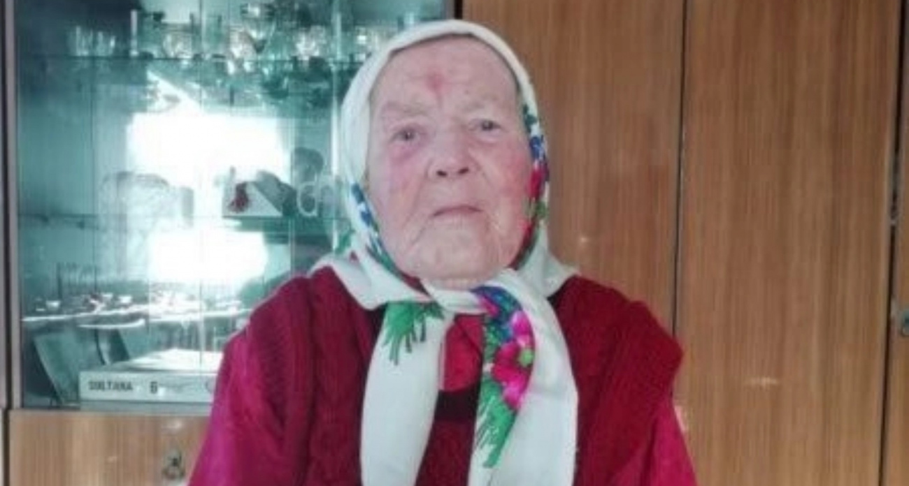 Медсестра из Чувашии отметила 100-летний юбилей: отдала около 45 лет медицине 