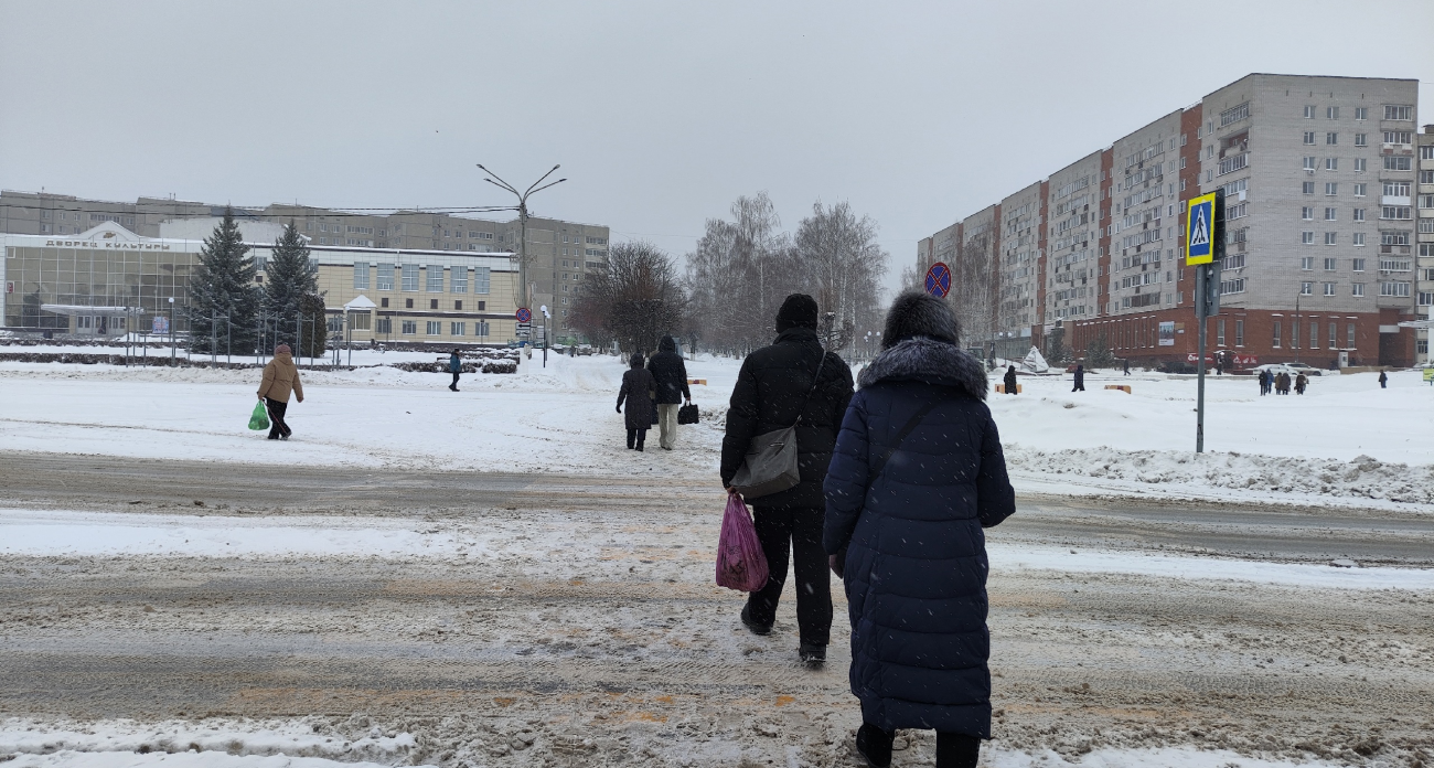 Пенсионеры теперь могут не платить за транспорт, ЖКХ и лекарства: нужно всего лишь заявление