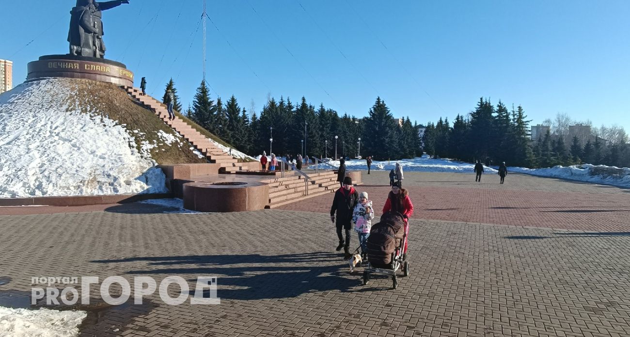 В Чувашии более 1500 семей получили до 10 тысяч на карту из маткапитала