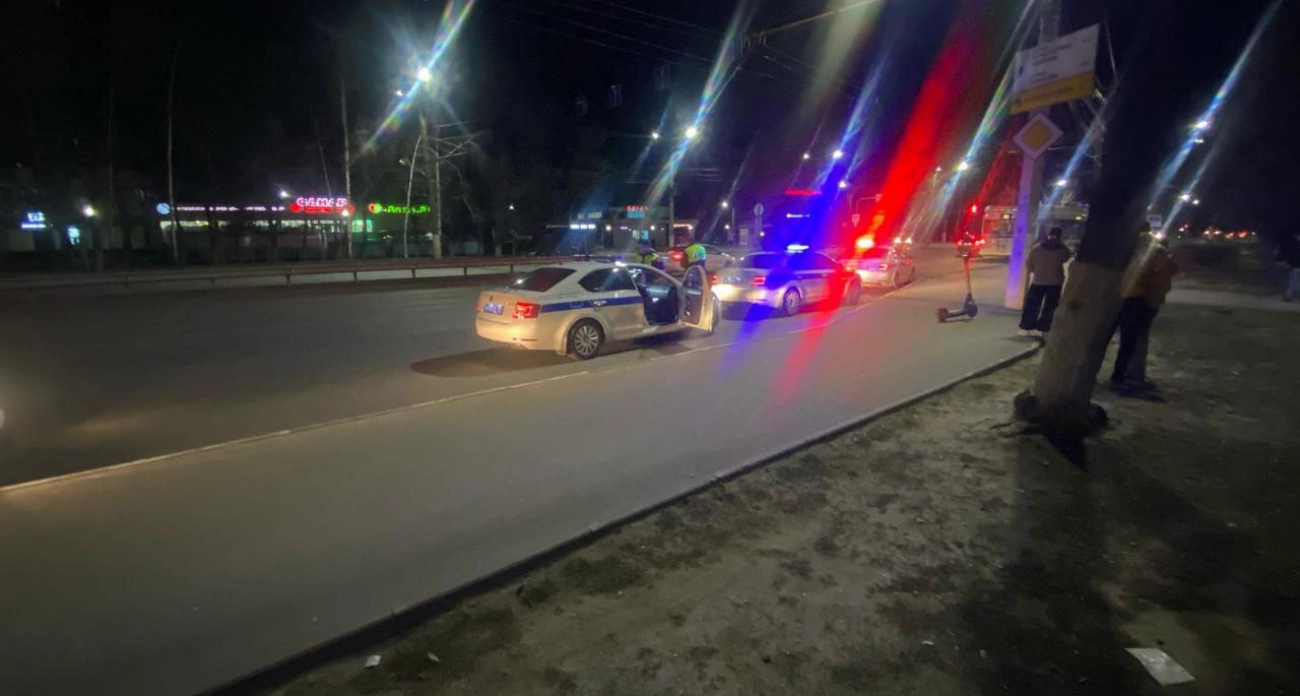 Фото к статье: Второкурсница колледжа на электросамокате сбила женщину в Чебоксарах