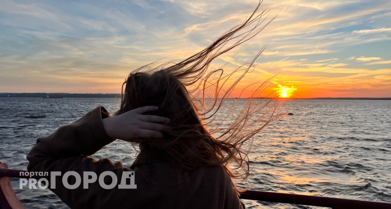 В Чувашии сохранится облачная и дождливая погода с опасными порывами ветра