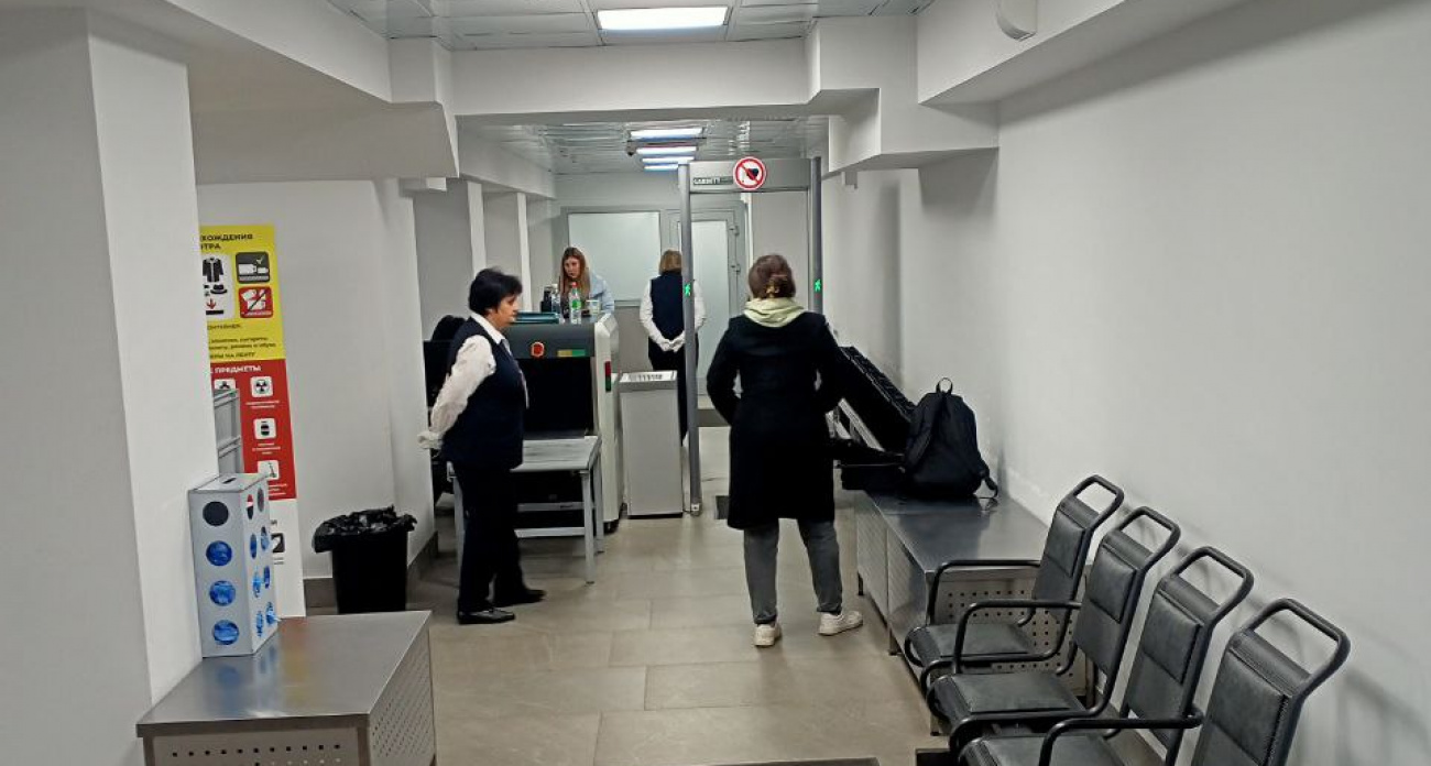 Почти всю ночь пришлось провести пассажирам в чебоксарском аэропорту из-за переноса вылета в Москву