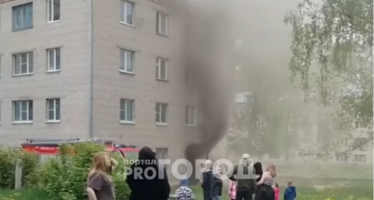 В Новочебоксарске загорелась комната в общежитии