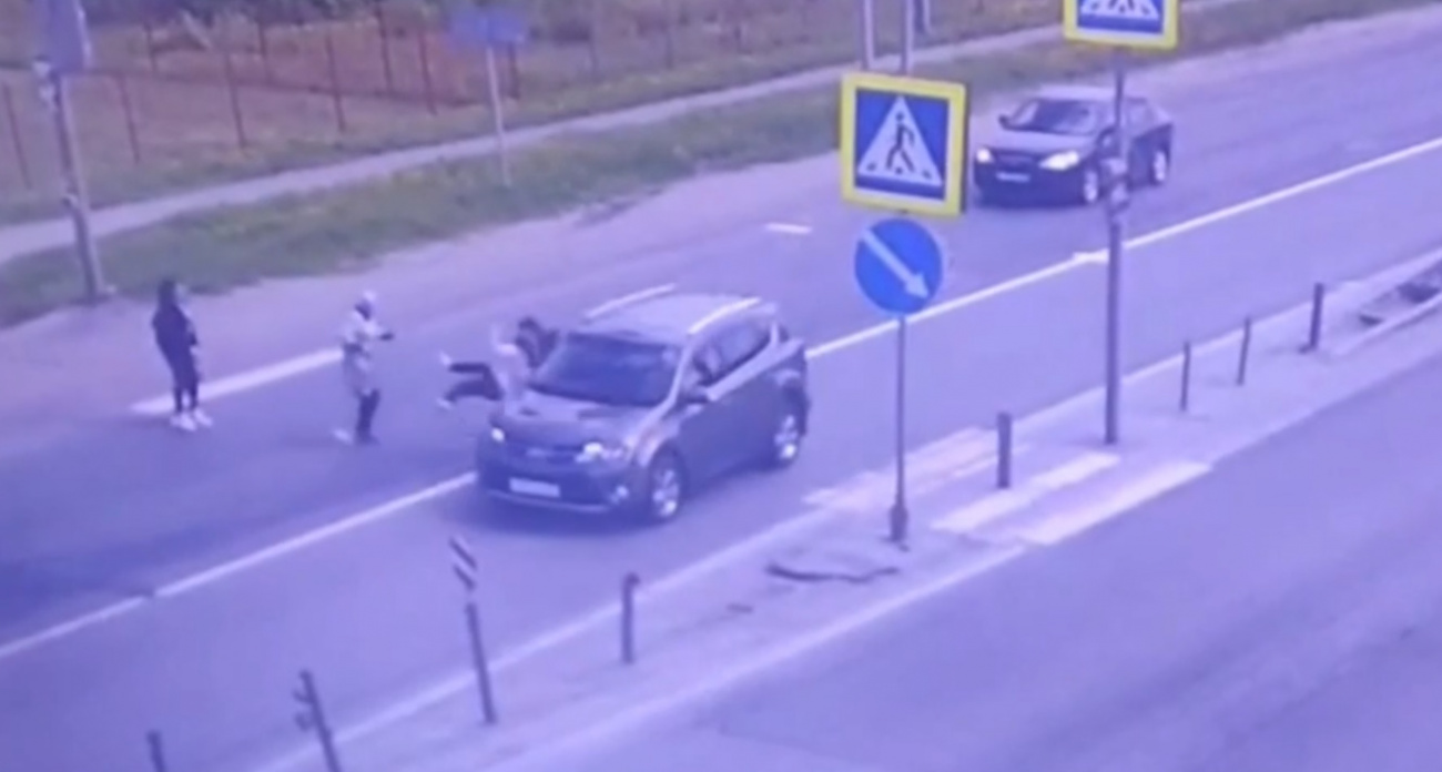 В ДТП в Кугесях, где иномарка сбила людей на пешеходном переходе, пострадал ребенок