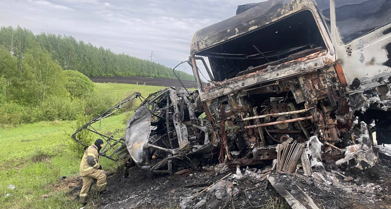 В страшном ДТП в соседнем регионе погибли две семьи: местные утверждают, что погибшие из Чувашии