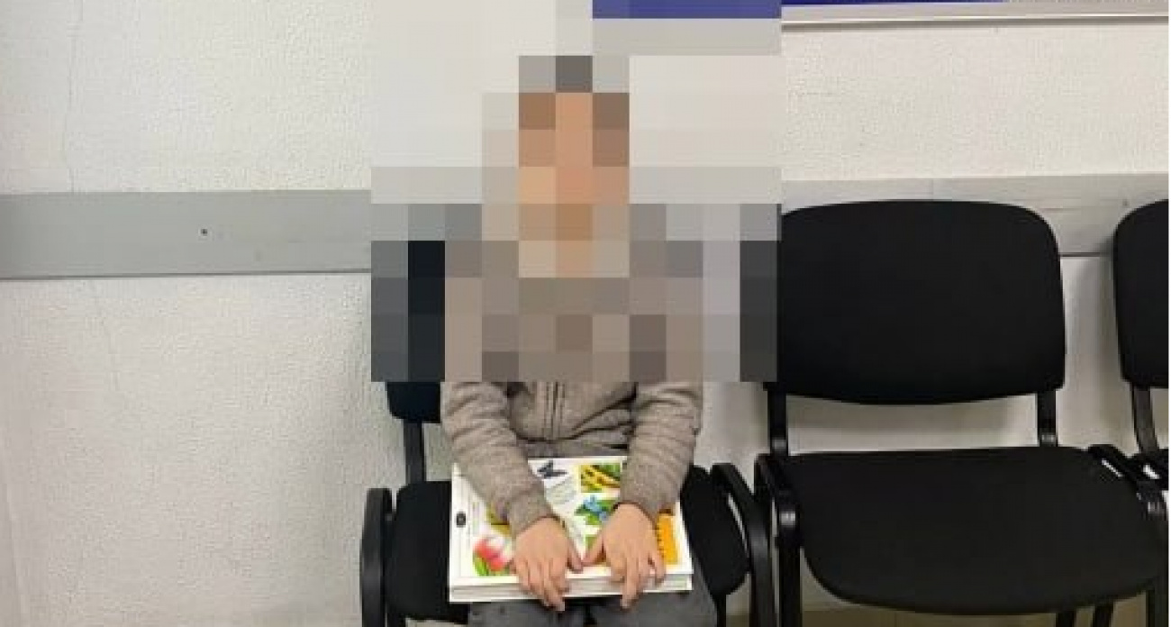 Десятилетний мальчик шел к бабушке в Красноармейское из Чебоксар вдоль трассы