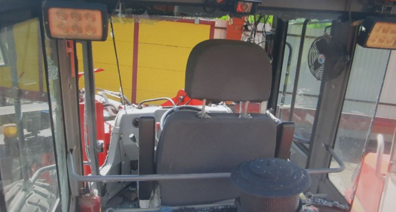 Пьяный чебоксарец пытался угнать погрузчик и снес заводские ворота