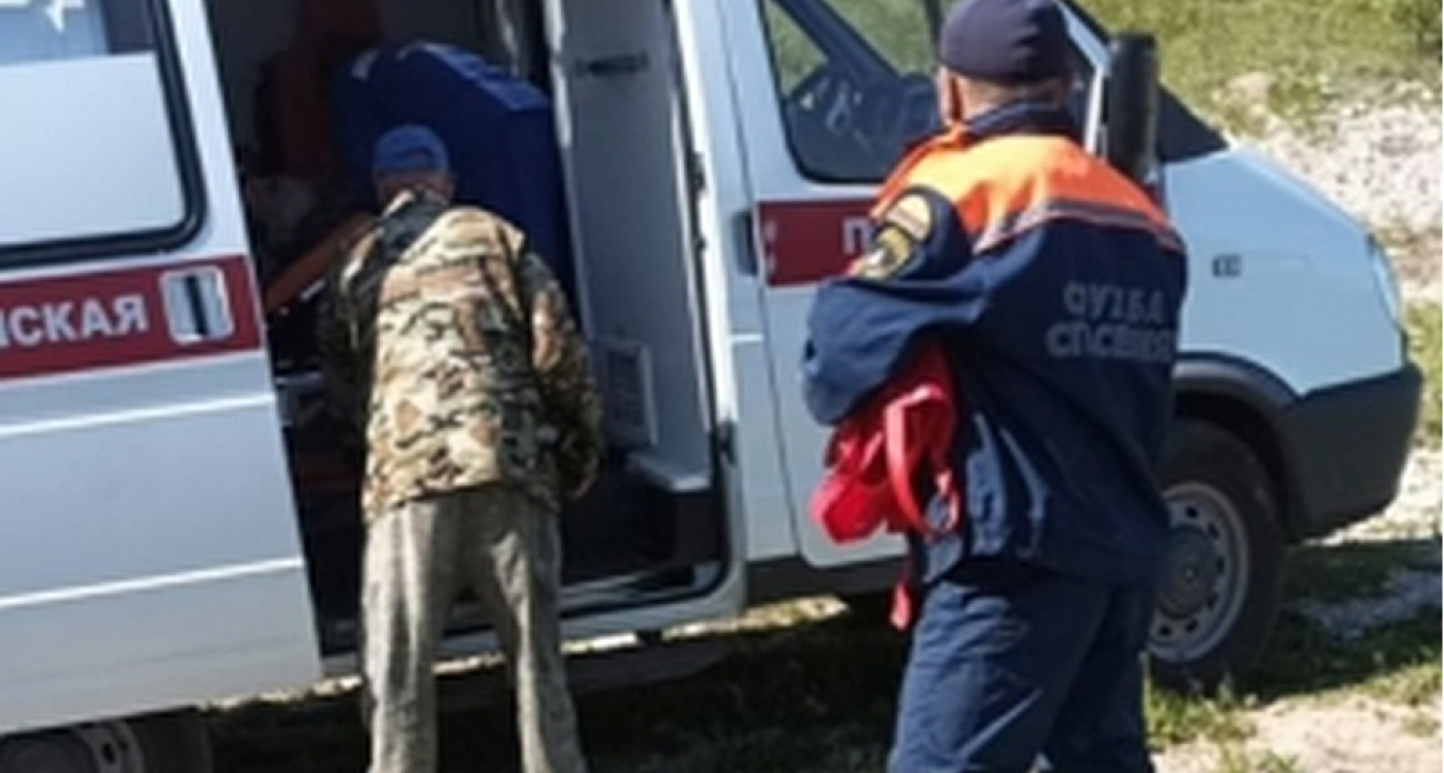 Спасатели Чувашии на катере вывезли рыбака, которому стало плохо на берегу Волги