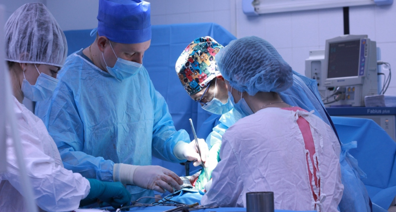 Хирурги удалили у жительницы Чувашии редкую опухоль, которая могла проявиться внезапной смертью