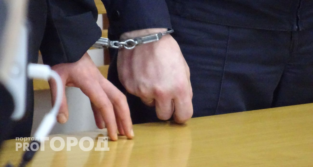 В Канаше задержали семью преступников: женщина и ее сын распространяли наркотики