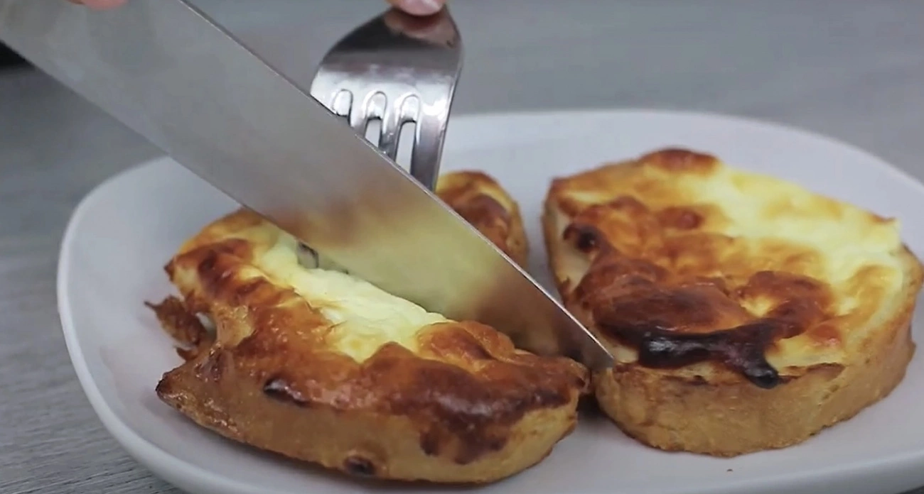 Фото к статье: Черствый батон не выкидываю: получается вкуснейший обед для всей семьи за 10 минут