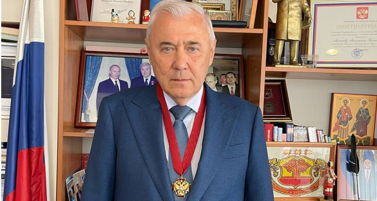 Путин наградил Аксакова еще одним орденом за заслуги перед Отечеством