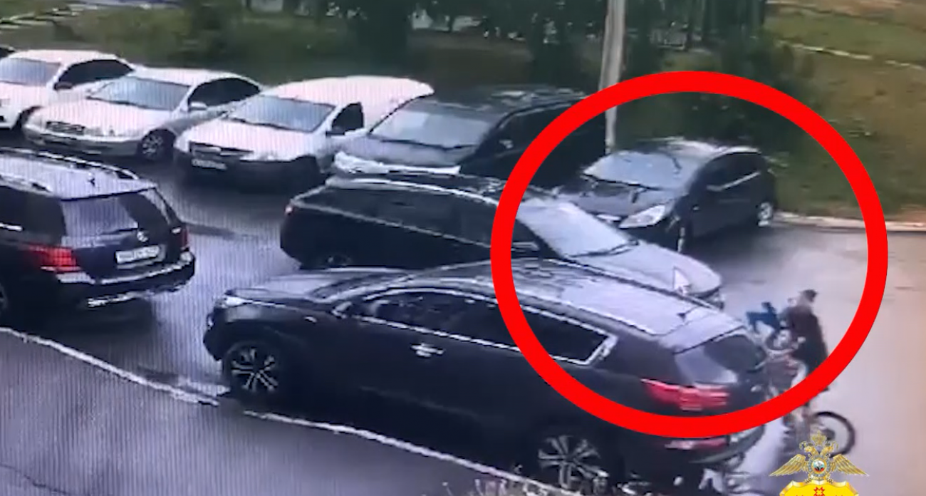 В Чебоксарах "Лада Веста" сбила мальчика на самокате