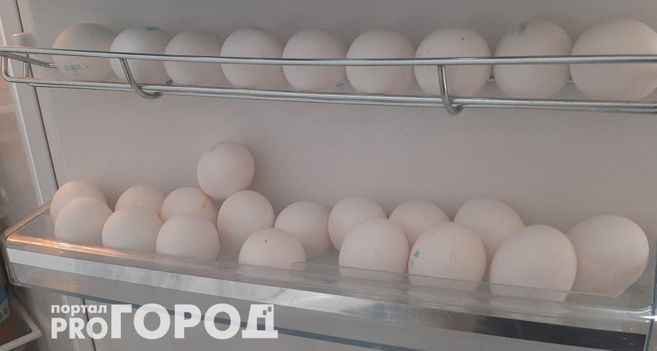Острой или тупой стороной: эксперты рассказали, как хранить яйца, чтобы они прослужили дольше