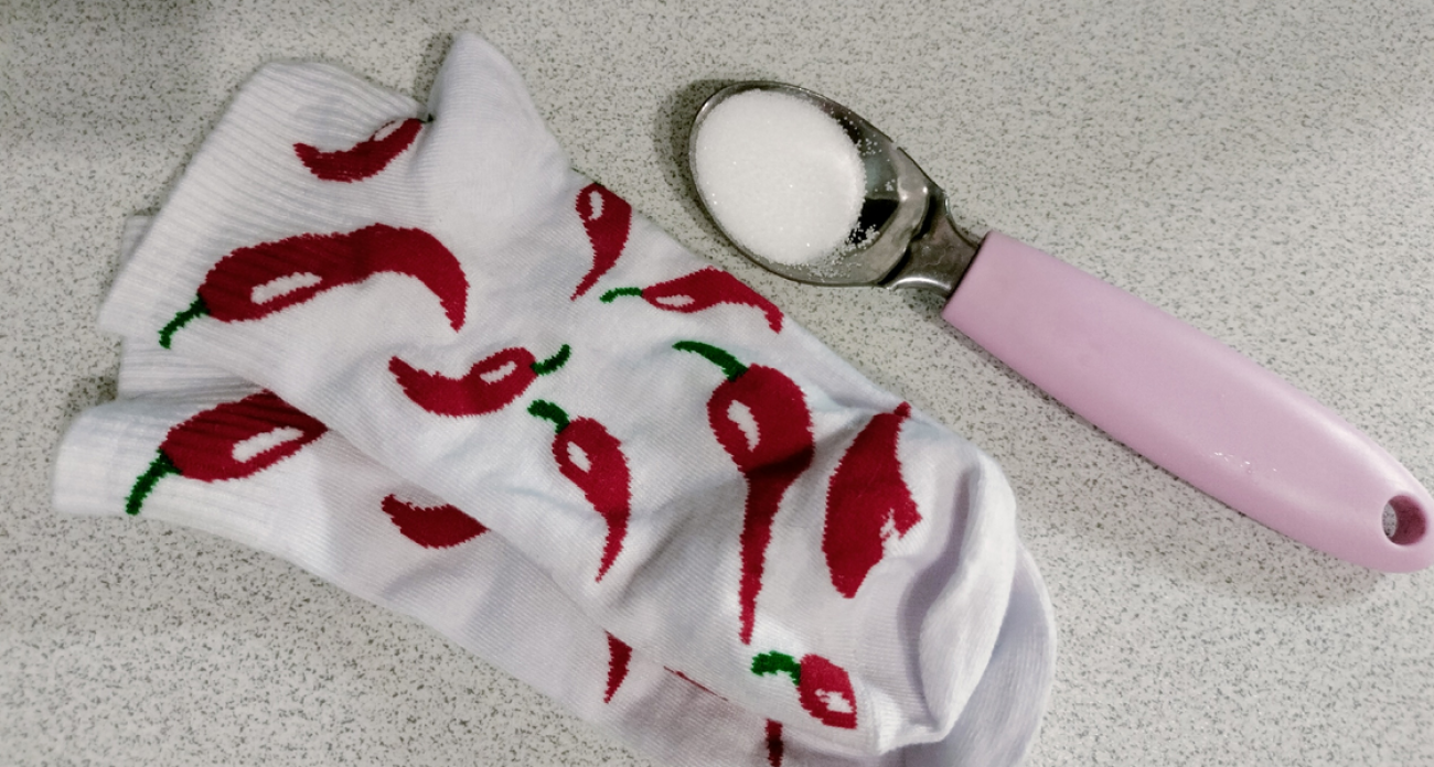 Теперь сплю как младенец: соль спасает ноги – больше никаких отеков