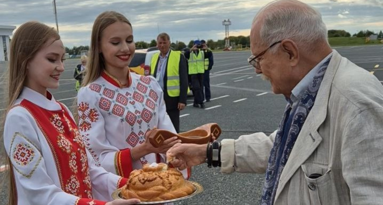 В Чувашию прибыл именитый деятель культуры России Никита Михалков