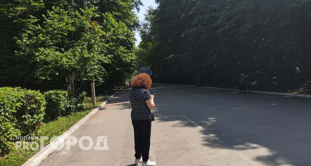 73-летняя жительница Чебоксар вложила 300 тысяч в "инвестиции" и осталась без денег