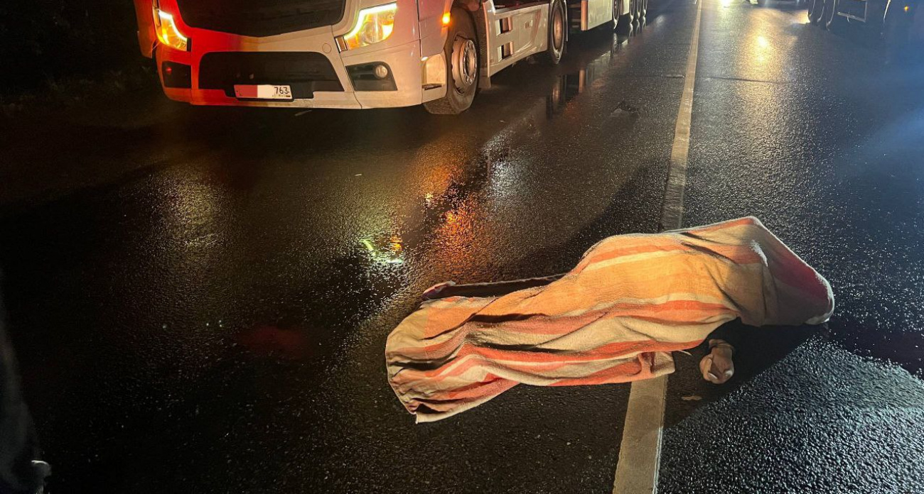 В Моргаушском районе фура насмерть сбила пешехода