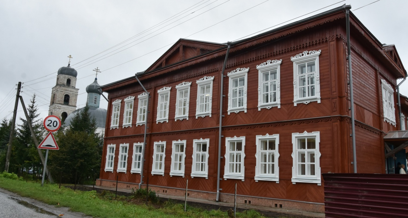 В Красных Четаях заканчивают реставрацию старинного здания