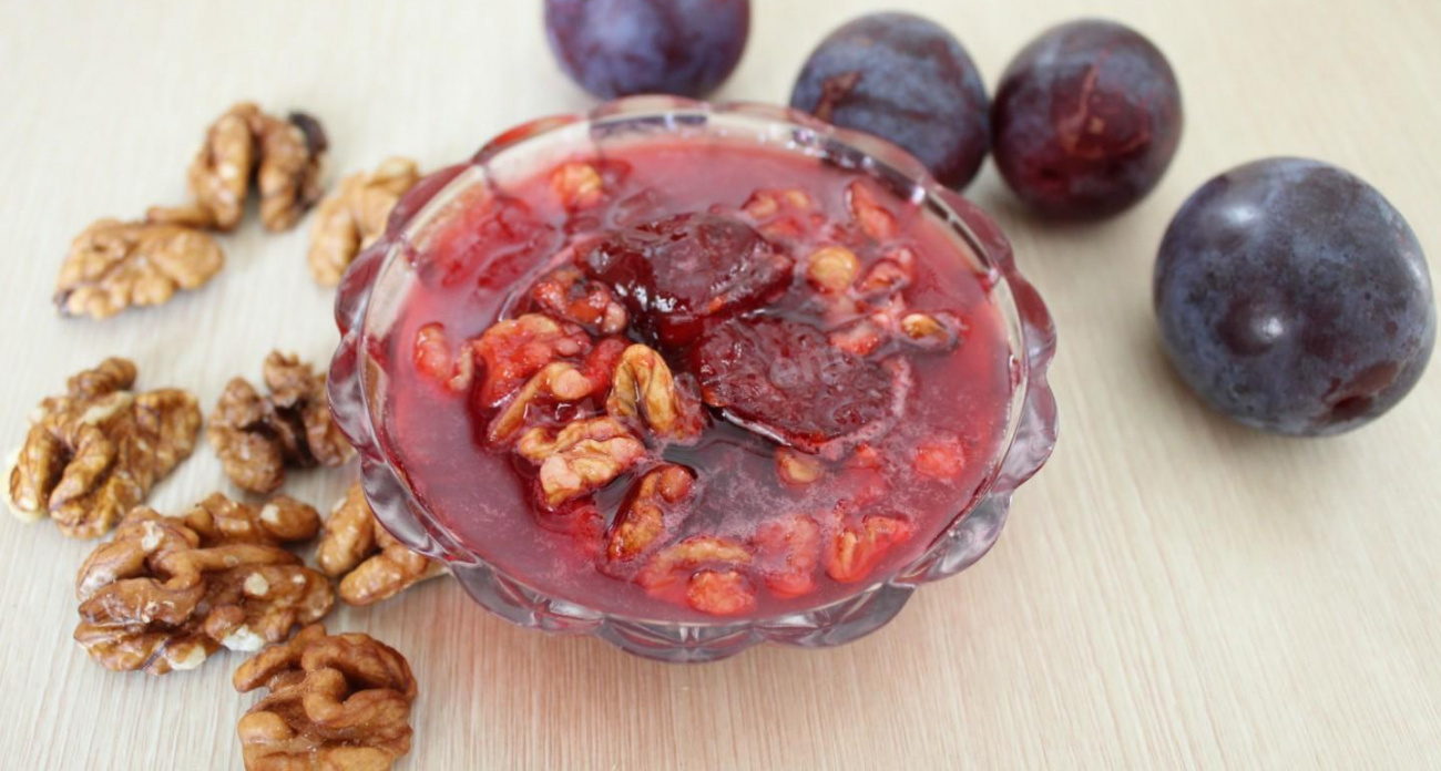 Не спешите отдавать сливу соседям и друзьям: делаю невероятное варенье на зиму – простецкий рецепт 