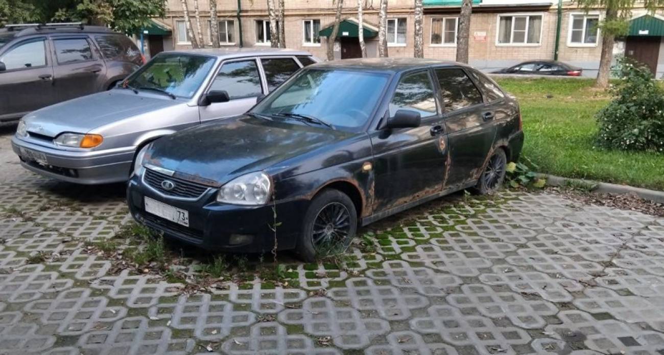 В Чебоксарах проходят рейды против брошенных машин