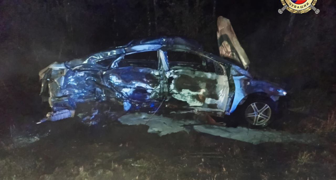 Пять человек пострадали в тройной аварии в Батыревском районе