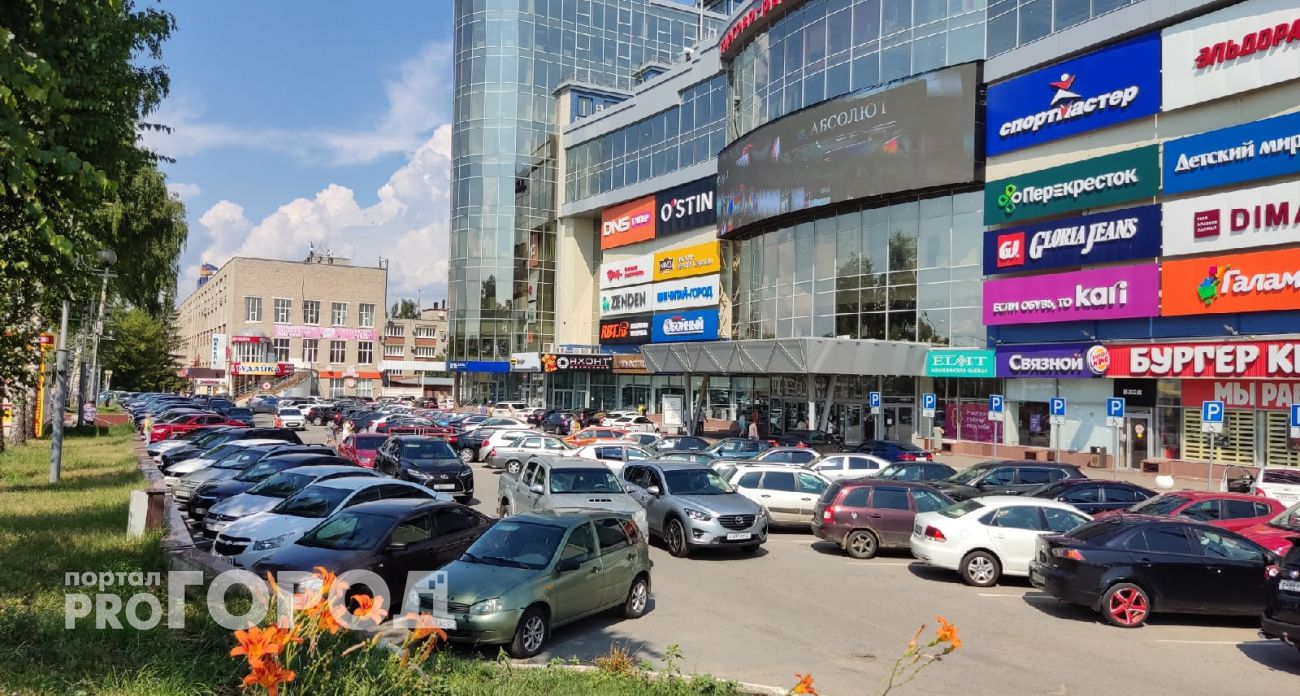 У водителей из Чебоксар отметили низкую культуру парковки 